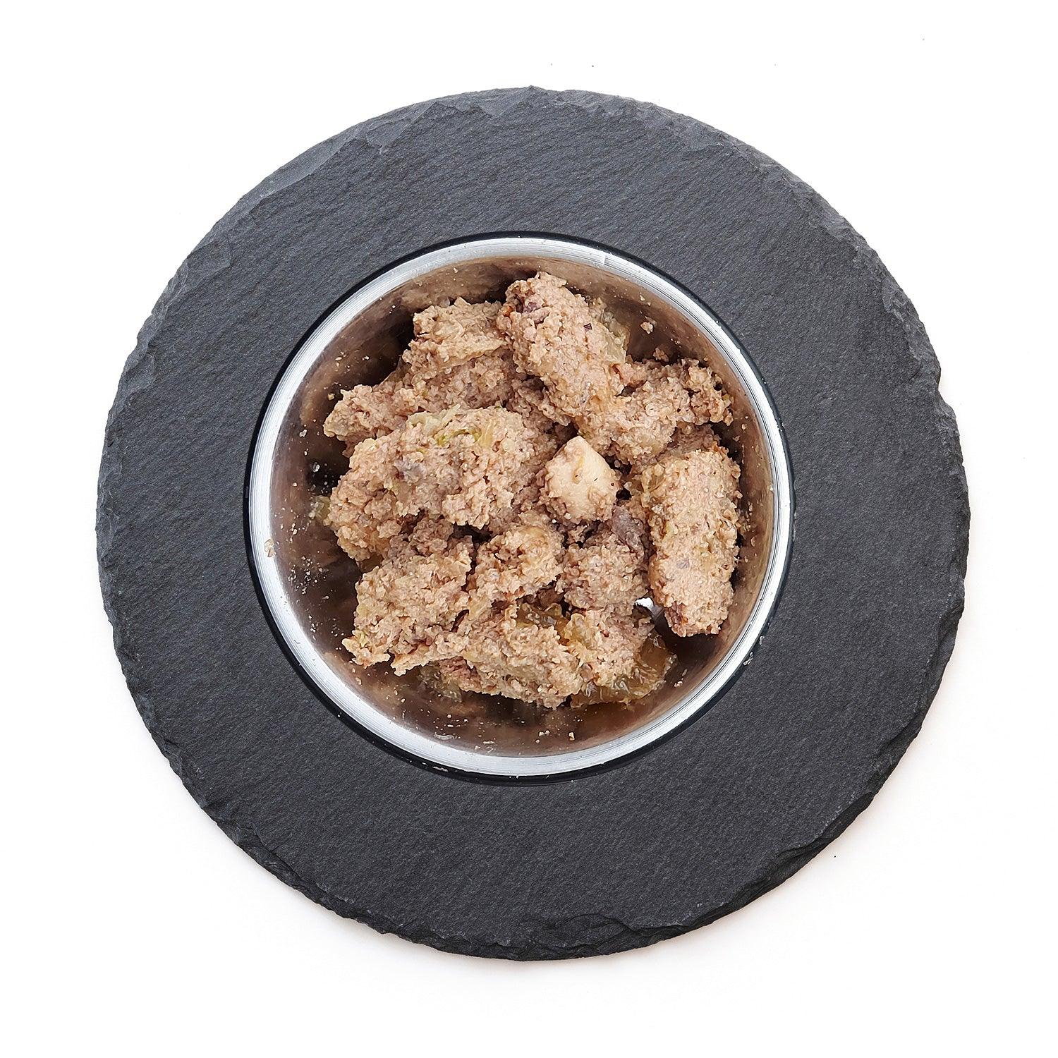 Comida Natural húmeda de Pato con perejil, remolacha y sesamo SANADOG